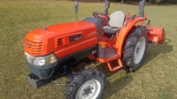 7_japonskymalotraktor_Japonský_malotraktor_Kubota_KL270_4X4