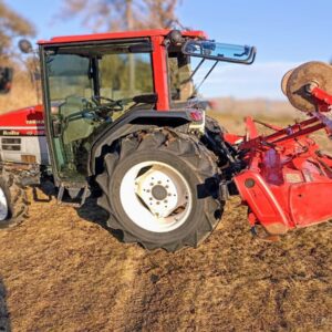 Japonský malotraktor Yanmar US 361 4x4 kabina