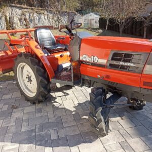 Japonský malotraktor Kubota GL 19 4x4 19koni