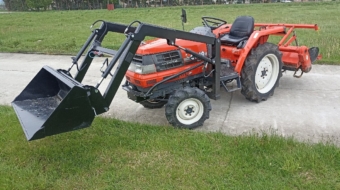 1_Kubota_GL19_4x4_celny_nakladac_