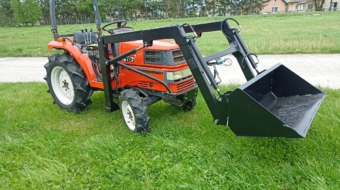 Kubota GT 3 4x4 20 koní nakladač