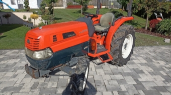 8_Kubota_KL270_4X4_27_koni_
