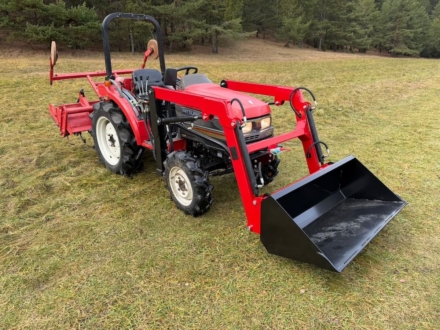 12_mitsubishi 241_japonske_malotraktory_turiec