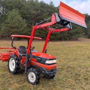 Kubota GL 241 4x4 s nakladačom 24 koni