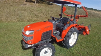 2_Kubota_KB225_4x4_22koni