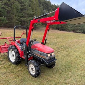 Mitsubishi MT 241 24koni 4x4 s nakladačom