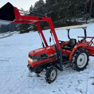 Kubota gl23 4x4 s nakladačom 23koni