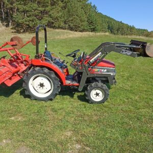 9_Mitsubishi_MTZ18_s_nakladacom