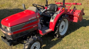 Mitsubishi_MT_190_japonsky_malotraktor_1-1024x1024