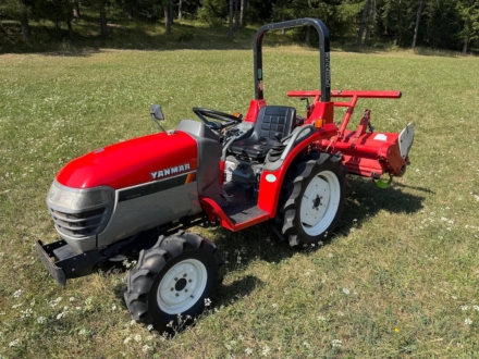 _Yanmar_AF18_japonsky_malotraktor_1